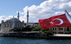 ترحيلات صامتة من تركيا إلى المغرب.. مسافرون مغاربة يشتكون من "استجوابات مهينة" واحتجاز غامض