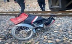 قطار ينهي حياة مسن في تاوريرت ويحول دراجته إلى حطام في ثوان