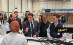 كاتب الدولة عمر حجيرة يطلع على أداء وحدة صناعية كبرى بجهة الشرق