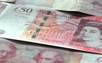فتاة تقود إلى كشف شبكة محتملة يقودها سائحين باكستانيتين لترويج أوراق نقدية مزورة
