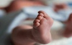 العثور على رضيع حديث الولادة متخلى عنه