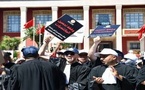 شلل بالمحاكم وتلويح بالتصعيد.. كواليس ليلة الغضب المهني لأصحاب البدلات السوداء أمام البرلمان