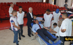 بالموازاة مع المهرجان المتوسطي .. رئيس المجلس الاقليمي و أعضاءه يتبرعون بالدم  