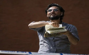 حرق القرآن مجدداً في السويد واعتقال محتجين على تدنيس المصحف