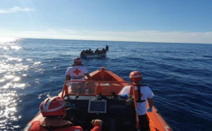 البحرية الإسبانية توقف قاربا يضم 16 شخصا أبحروا من الحسيمة