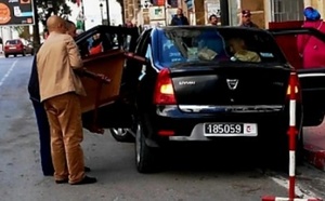 فضيحة تهز جماعة كبرى.. سيارات المصلحة تُستغل في تطبيقات النقل ومطالب بفتح تحقيق