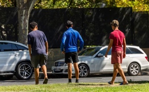 إسبانيا.. مغاربة يستغلون ثغرات قانونية ويتركون أطفالهم في رعاية الدولة دون التخلي عنهم رسميا