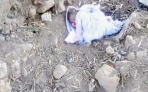 استنفار بعد العثور على رضيعة حديثة الولادة متخلى عنها في منطقة خلاء