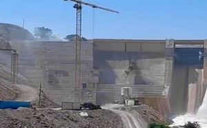 وفاة شاب من زايو متأثرا بإصاباته بعد سقوط سبيكة حديدية عليه في ورش تعلية سد محمد الخامس