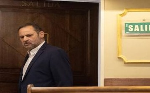 وزير إسباني سابق في السجن لأول مرة رغم حصانته البرلمانية