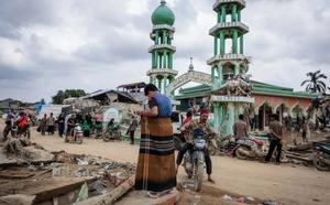 فيضانات في إندونيسيا تتسبب في مصرع 1003 أشخاص على الأقل 
