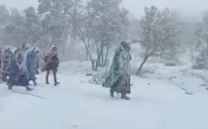 وسط قساوة الطقس.. سكان "بوتفردة" يتجهون لعمالة بني ملال احتجاجا على التهميش