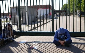 هولندا تجرم الإقامة غير النظامية وتستثني المساعدات الإنسانية