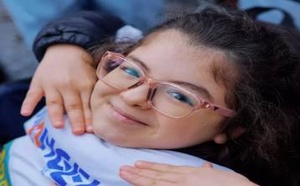 عندما يعجز شرطي من أصول مغربية عن التبرع وينجح في تحريك الآلاف: قصة إنسانية تهز بلجيكا