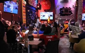 زيادات صادمة في أسعار المقاهي خلال “الكان” تجرّ انتقادات واسعة وتستدعي تدخل السلطات