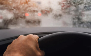 بسبب التقلبات الجوية.. “اوتوروت” تدعو مستعمليها إلى الحيطة والحذر