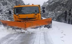 طقس استثنائي يضرب الحسيمة والدريوش: ثلوج ورياح قوية وانخفاض حاد في الحرارة
