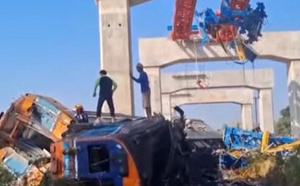 صباح دموي في تايلاند.. رافعة تسحق قطار ركاب وتخلف عشرات الضحايا