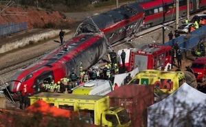 تصادم قطارين يهز إسبانيا..  والسفارة المغربية تتابع أوضاع الجالية