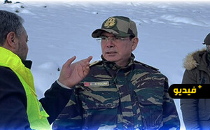 عامل إقليم أزيلال يشرف ميدانيا على عملية إزاحة الثلوج بجماعة أيت امحمد