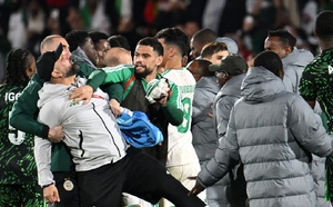 "كاف" تصدر عقوبات ثقيلة على منتخب الجزائر بعد أحداث ربع نهائي الكان