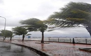 نشرة برتقالية: أمطار تصل إلى 60 ملم بالحسيمة ورياح عاصفية تضرب الناظور والدريوش