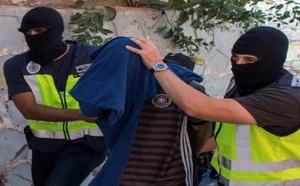 بتهمة تجنيد الشباب والقاصرين "المهاجرين" بمليلية.. إدانة المتورطين بـ 6 سنوات سجنا