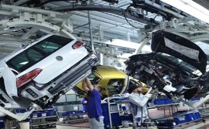 فولكسفاغن تدرس نقل قدرات صناعية من جنوب إفريقيا.. والمغرب ضمن الخيارات  البديلة