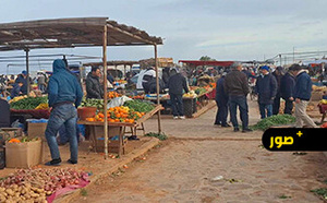 "أسعار صاروخية" تحرق جيوب الناظوريين.. هل تتدخل الحكومة لإنقاذ قفة رمضان من لهيب سوق أركمان؟