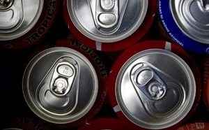 إسبانيا تشدد القيود على مشروبات الطاقة للقاصرين