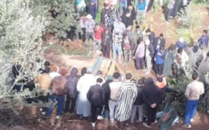 فاجعة.. مصرع 3 أشخاص وإصابة 17 في انقلاب سيارة لنقل الركاب بأزيلال