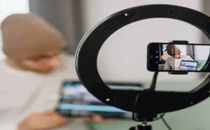 فيسبوك يطلق برنامج “كرييتور فاست تراك”.. رواتب شهرية تصل إلى 3000 دولار لاستقطاب صناع المحتوى