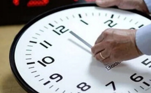 أكثر من ربع مليون توقيع.. تعبئة شعبية واسعة لإلغاء الساعة الإضافية بعد شهر رمضان 