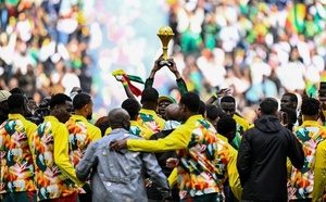 رغم تجريدها من لقب كأس إفريقيا.. السنغال تحتفي في باريس