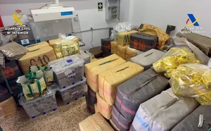 تعاون مغربي إسباني يسقط شبكة لتهريب الحشيش انطلاقا من السواحل المغربية