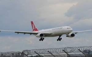 مطار شارلروا البلجيكي يلغي جميع رحلاته يوم الثلاثاء والمغرب يتأثر