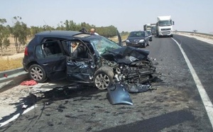 خسائر مادية جسيمة في حادثة سير خطيرة بالحسيمة
