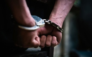 الحسيمة.. توقيف مبحوث عنه دوليا بموجب نشرة حمراء في قضية قتل عمد