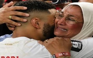 بسبب "هواتف المؤثرين في الوجوه".. عائلة الصيباري تطالب باحترام خصوصية أمهات الأسود
