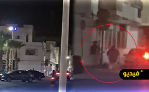 فتاة تطارد سارقها أمام المركب التجاري بالناظور وهي تصرخ: “شفار… شفار”