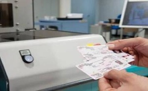 أزمة "البرمي والكارت غريز" بالمغرب.. تأخيرات غير قانونية تجر وزير النقل للمساءلة البرلمانية