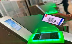 وداعا للأوراق في المطارات المغربية.. إطلاق نظام "Pax Check" للسفر عبر الهاتف