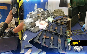 إسبانيا.. ضبط 36 بندقية كلاشينكوف وترسانة عسكرية و120 كيلوغراما من الكوكايين في عملية أمنية واسعة