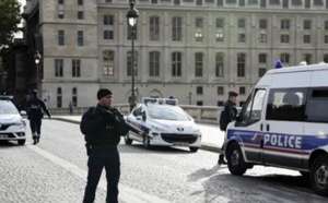 إصابة ثلاثة أشخاص في هجوم بسلاح أبيض بباريس وتوقيف المشتبه به