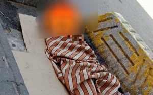 قاصرون بلا مأوى بمحيط معبر بني أنصار.. ومطالب حقوقية بتدخل عاجل للسلطات