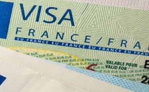 بعد شكاوى المغاربة.. القنصل الفرنسي يفسر أزمة مواعيد التأشيرة ويحذر من الوسطاء