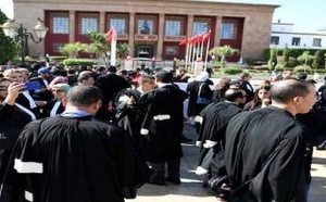 أزمة مهنة المحاماة تتصاعد: جمعية الهيئات تقرر الاستمرار في التصعيد وتعليق المهام