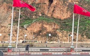 المغرب يعلق دخول المواطنين الجزائريين غير المقيمين ويفرض شروطا جديدة على السفر