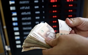 إليك أبرز الأسباب خلف تراجع الدرهم أمام الدولار والأورو