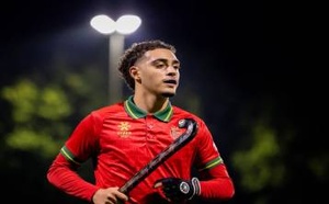 من صورة عادية نشرتها والدته إلى تمثيل المنتخب المغربي.. قصة لاعب مغربي في هولندا